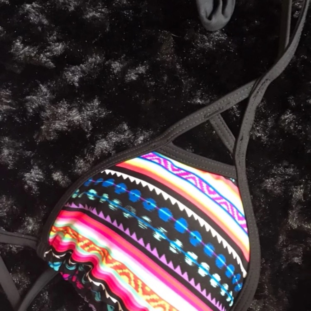 Bikini top bundle (Target) - Picture 2 of 3